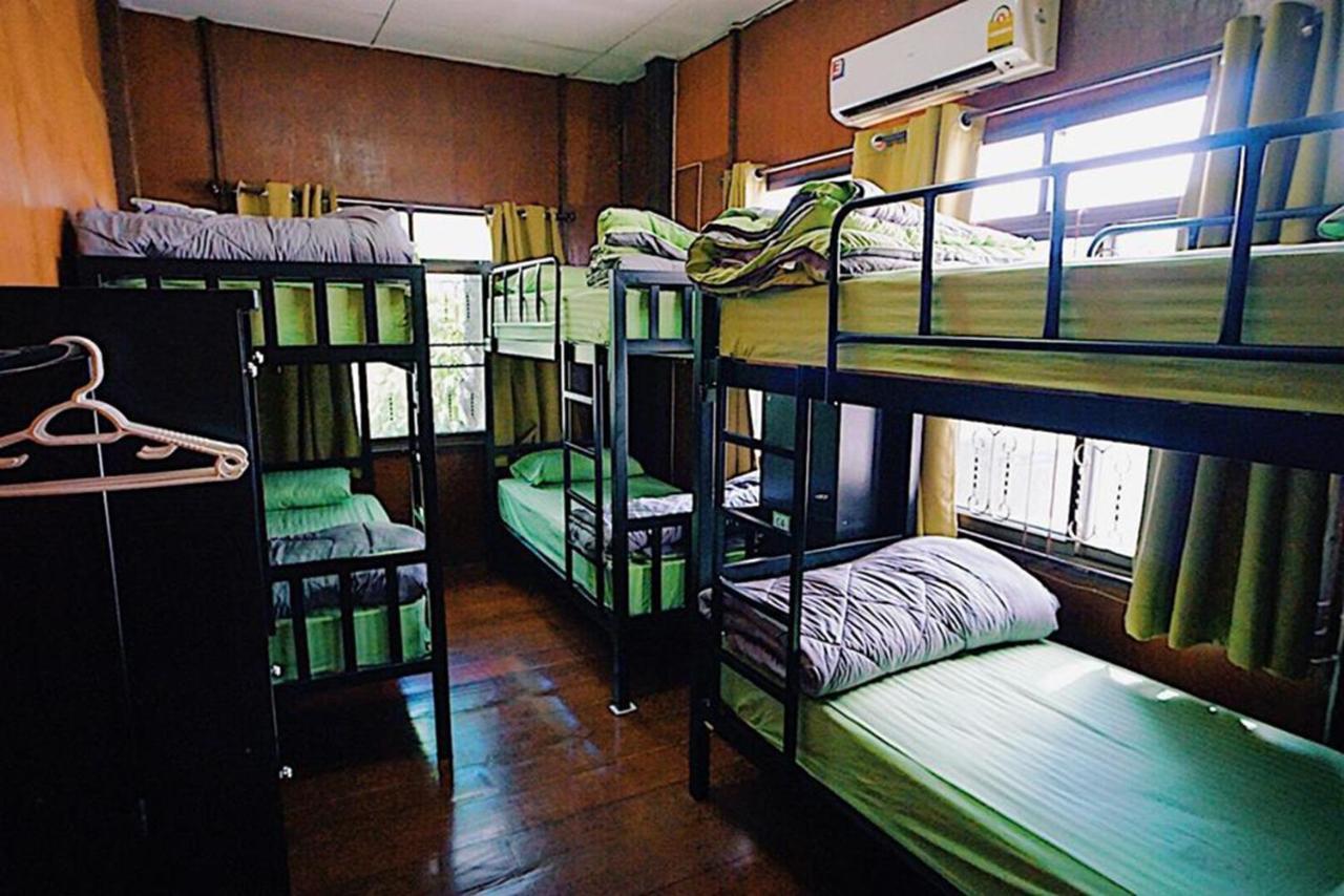Oh My Bed Chiang Mai Hostel Екстериор снимка