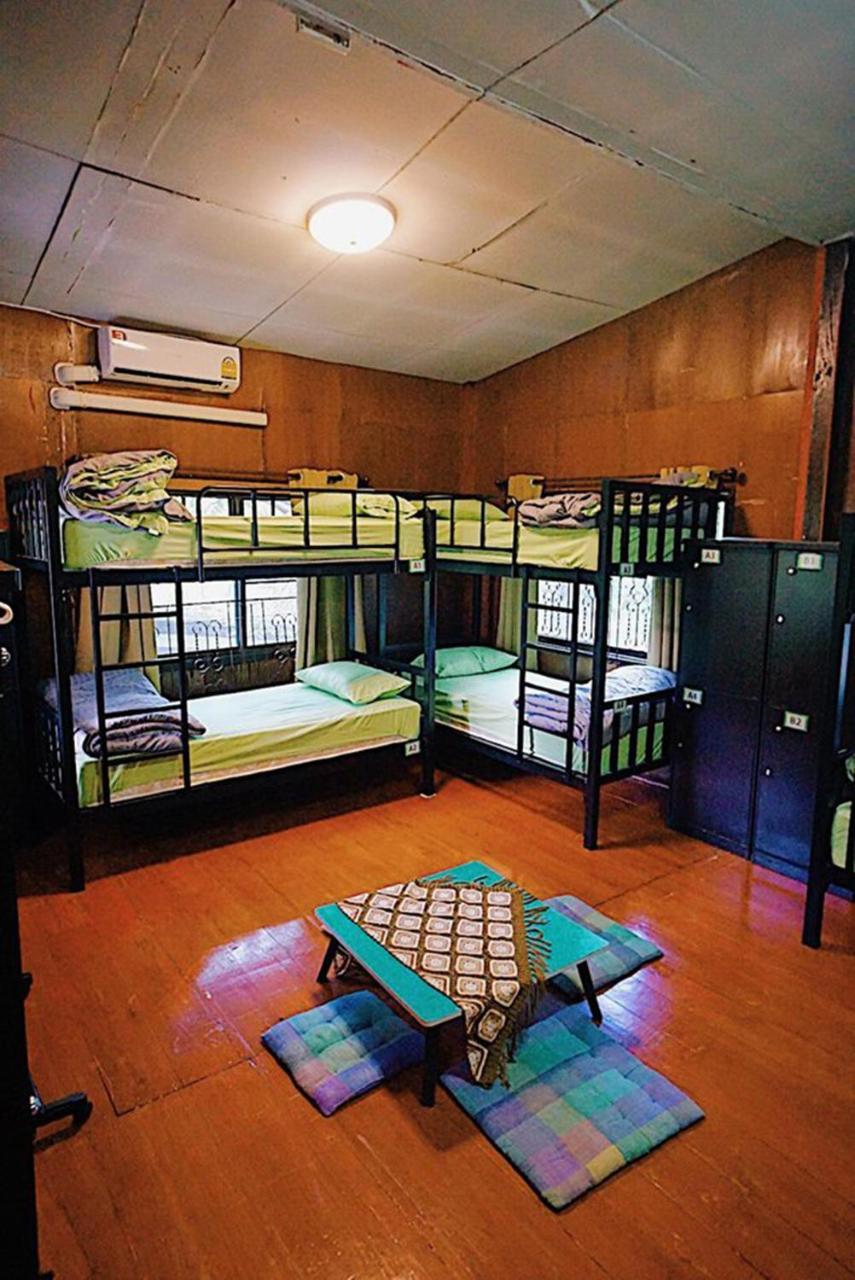 Oh My Bed Chiang Mai Hostel Екстериор снимка